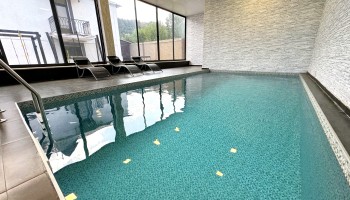 All Seasons Villa