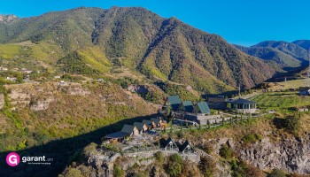 Kayanberd Resort - Cottage 8