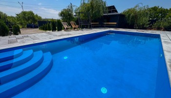 Bazmaxbyur Pool & Garden