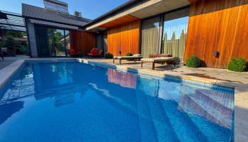 Arinj - Pool & Garden