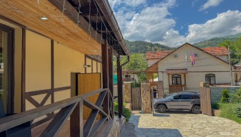 Jelini West Dilijan