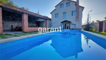 Resident Pool – Villa Comfort Dilijan