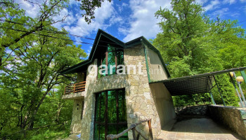 Dilijan Park Villa 6 Pax - Garden House